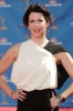 lg_emmys2010_arrivals_45.jpg