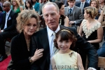 Filename=lg_parenthood_318_02.jpg
Filesize=83KiB
Dimensions=600x400
Date added=Feb 23, 2012 lg_parenthood_318_02.jpg